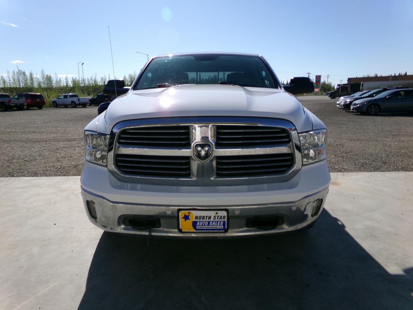2017 Dodge 1500 Big Horn Crew Cab LWB 4WD (1C6RR7TT0HS) with an 5.7L V8 OHV 16V engine, 6-Speed Automatic transmission, located at 2630 Philips Field Rd., Fairbanks, AK, 99709, (907) 458-0593, 64.848068, -147.780609 - Photo#1